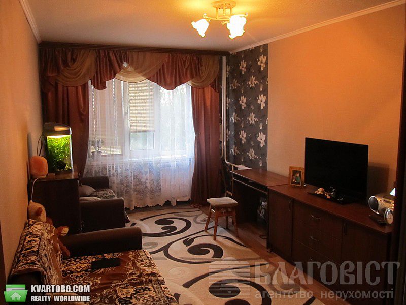 Sell 3-room apartment. Киев,  Зодчих — photo 3
