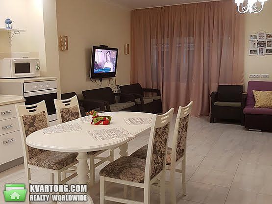 Rent out house. Киев,  Богатырская — photo 5