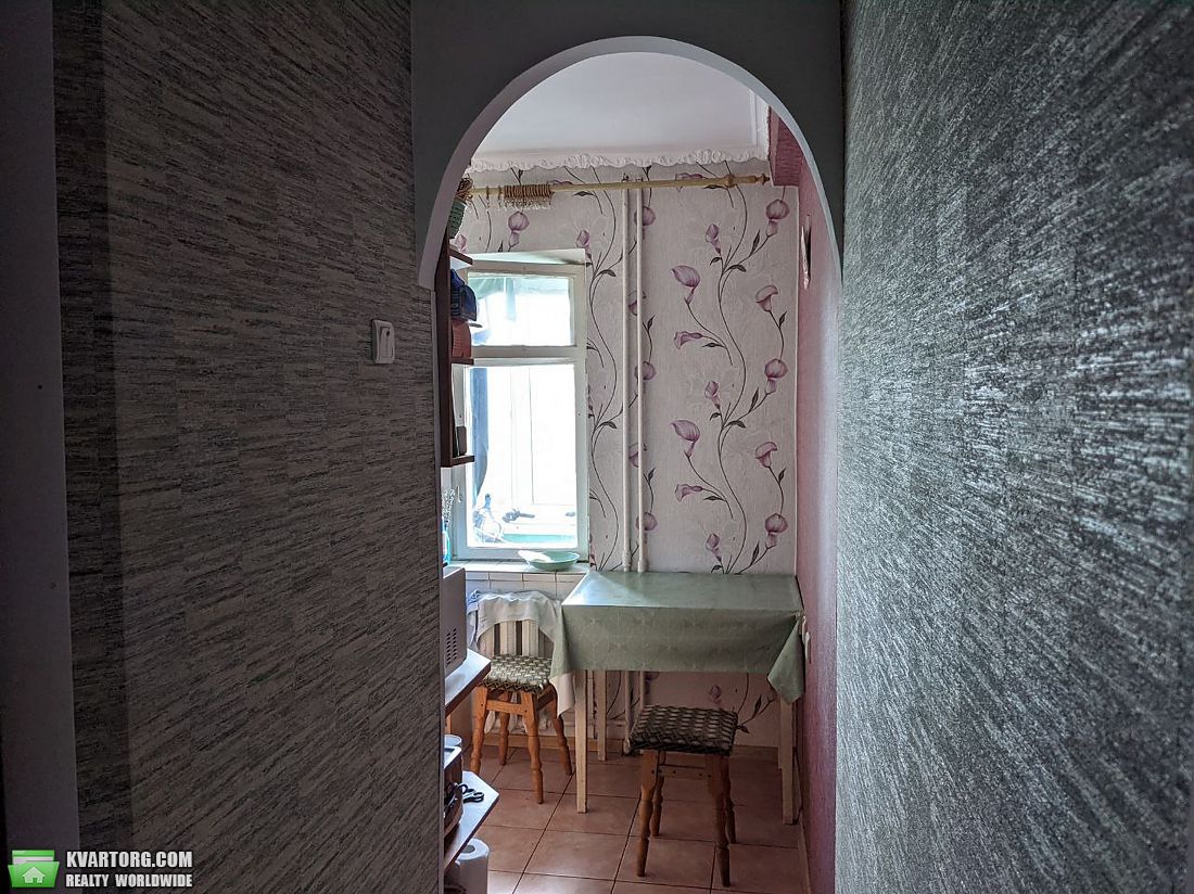 Sell 1-room apartment. Киев,  Воссоединения пр — photo 7