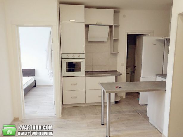 Rent out 2-room apartment. Киев,  Ломоносова — photo 1