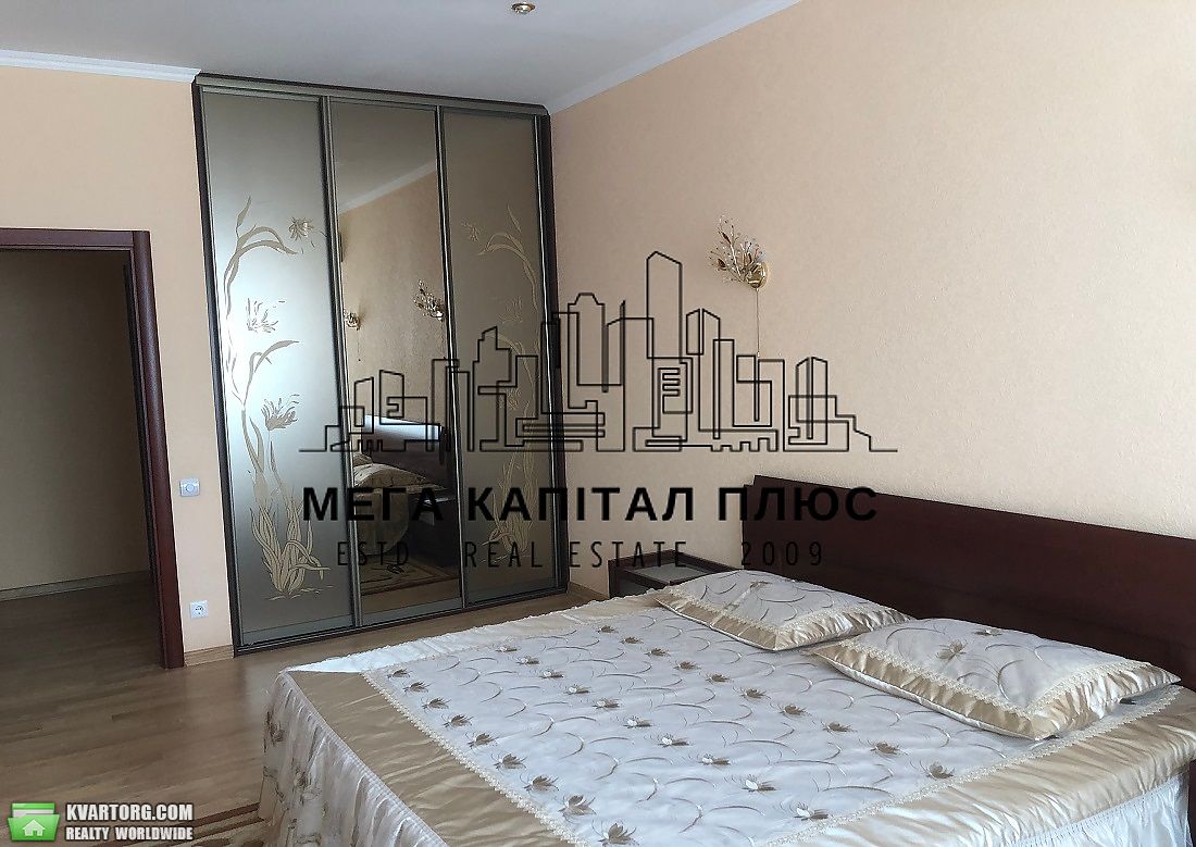 Rent out 4-room apartment. Киев, Левка Лук’яненка — photo 4