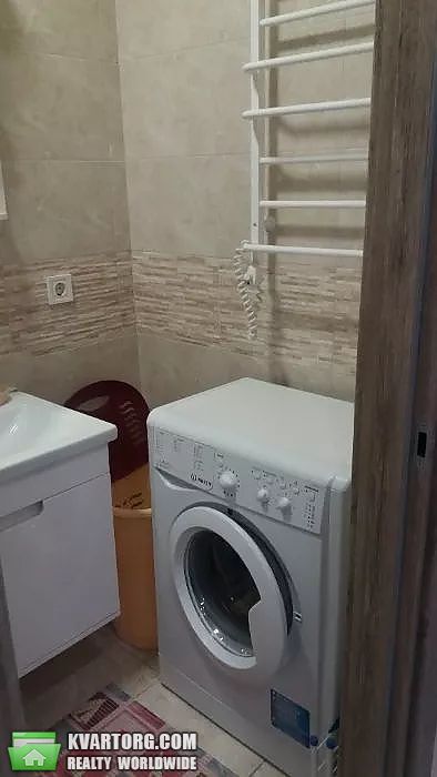 Rent out 3-room apartment. Киев,  Лебедева-Кумача — photo 9