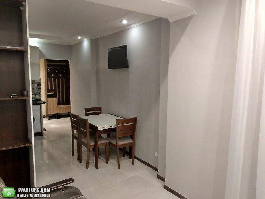 Rent out 1-room apartment. Киев,  Днепровская наб — photo 10
