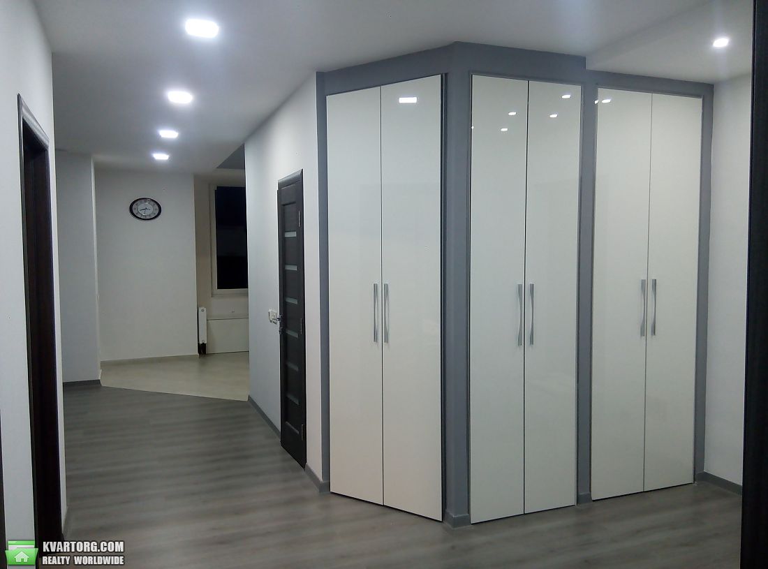 Sell 3-room apartment. Киев,  Драгоманова — photo 4