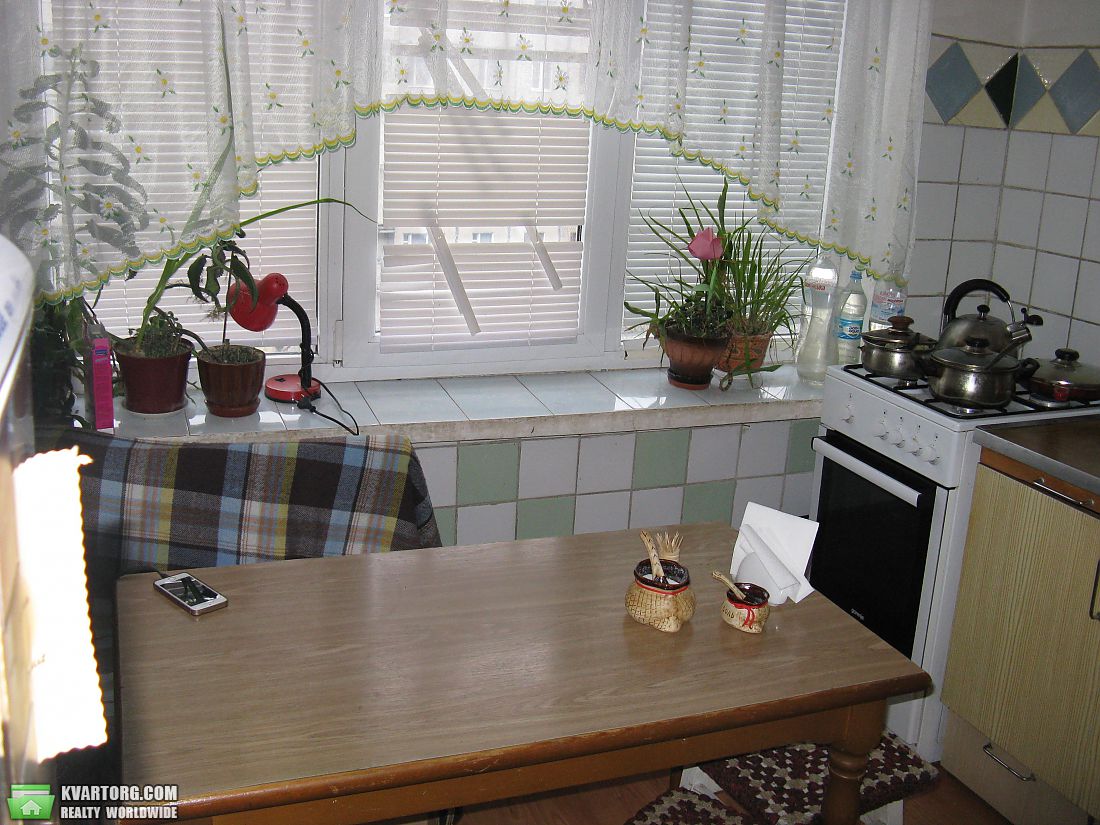 Sell 1-room apartment. Киев,  Лесной пр — photo 3