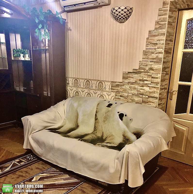Rent out 2-room apartment. Киев, Бульвар Леси Украинки — photo 2