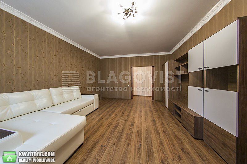 Rent out 2-room apartment. Киев, Вишгородская — photo 2