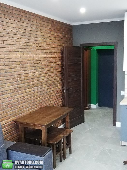 Rent out 1-room apartment. Львов, Чорновола — photo 8