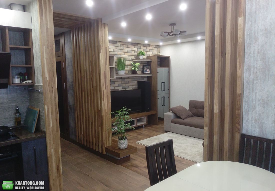Rent out 1-room apartment. Одесса, Сахарова — photo 1