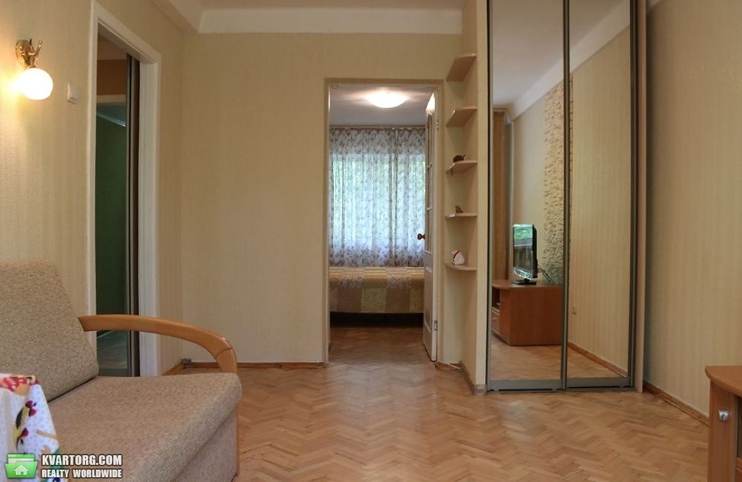 Rent out 2-room apartment. Киев,  Котовского — photo 9