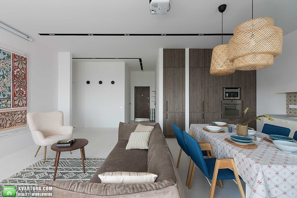 Rent out 3-room apartment. Киев,  Никольско-Слободская — photo 1