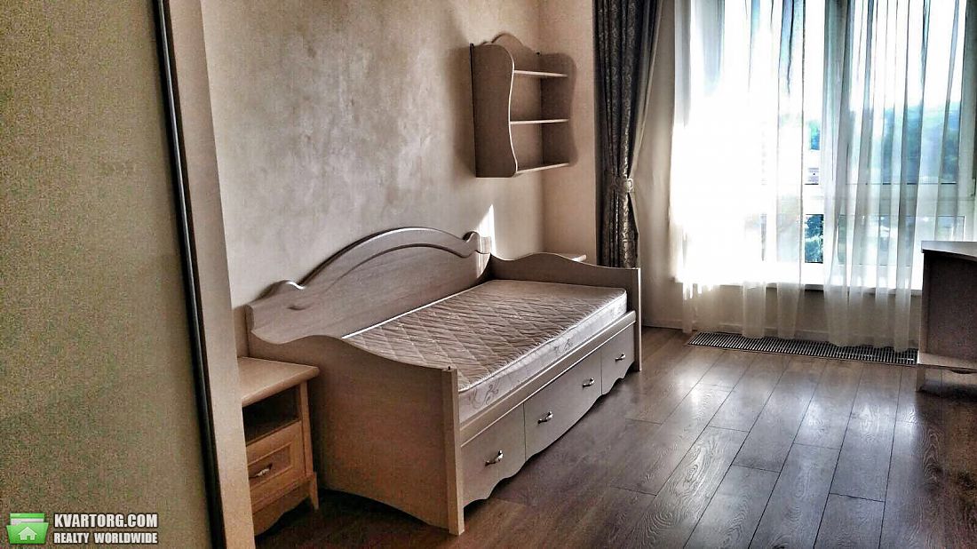 Rent out 3-room apartment. Днепропетровск, Гусенко — photo 2