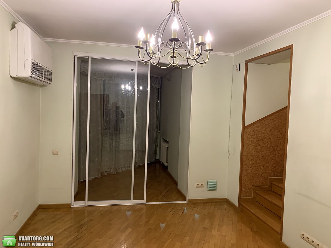 Sell 4-room apartment. Киев,  Вузовская — photo 6