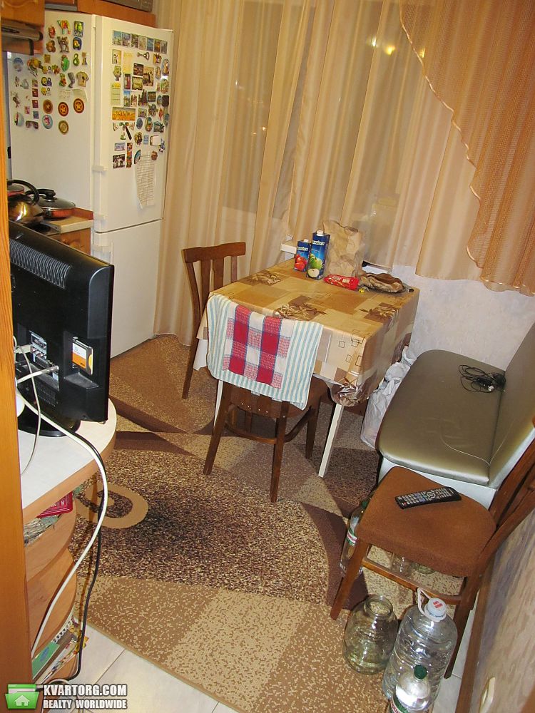 Sell 4-room apartment. Киев, Закревского — photo 2