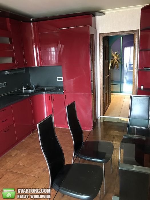 Sell 2-room apartment. Киев,  Ялтинская — photo 2