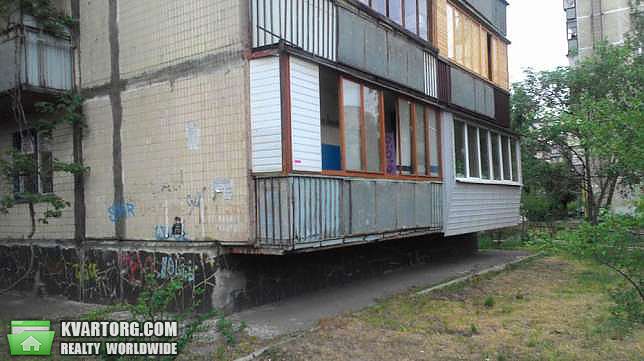 Sell 4-room apartment. Киев,  Серафимовича — photo 1