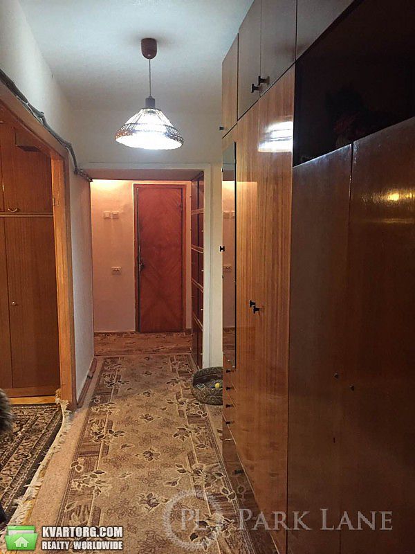 Sell 4-room apartment. Киев,  Приречная — photo 3