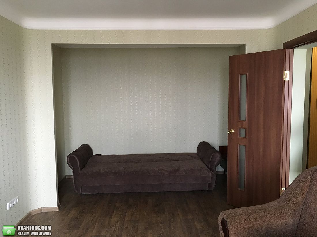 Rent out 1-room apartment. Харьков, Салтовское шоссе — photo 1