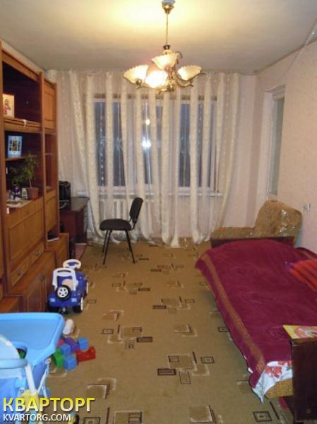 Sell 3-room apartment. Киев,  Озерная — photo 1