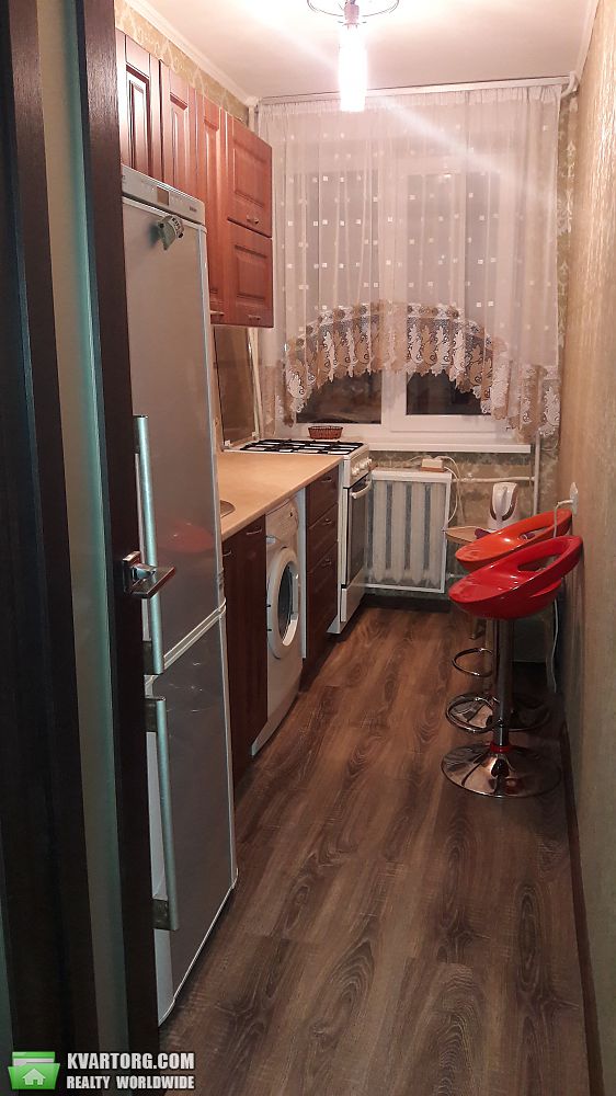 Rent out 1-room apartment. Киев,  Котельникова — photo 3