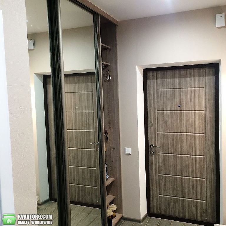 Rent out 1-room apartment. Киев,  Ревуцкого — photo 1