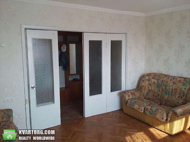 Rent out 2-room apartment. Киев,  Малокитаевская — photo 5