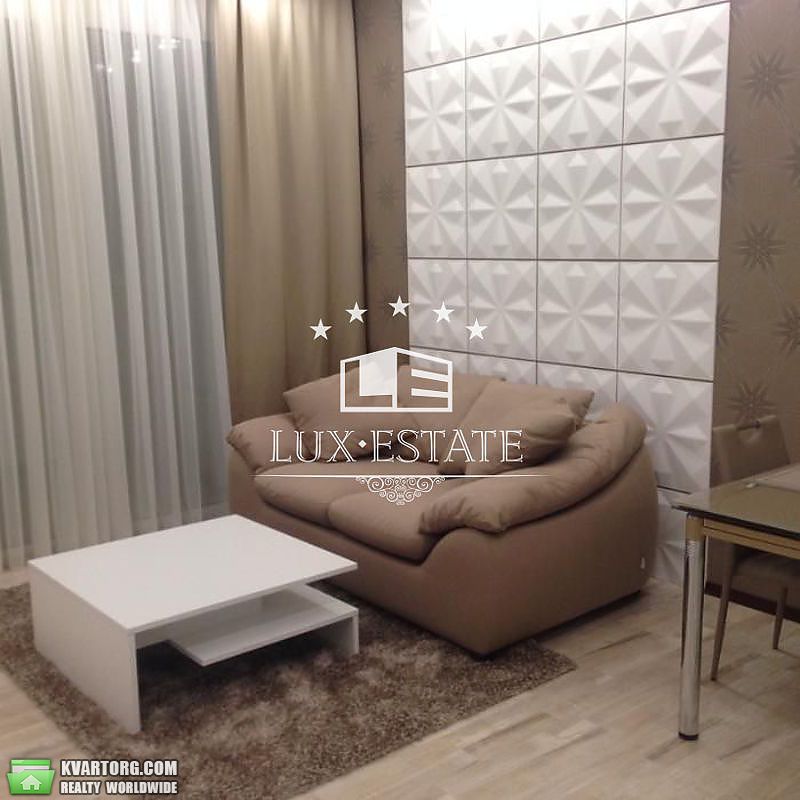 Rent out 2-room apartment. Киев,  Драгомирова — photo 2