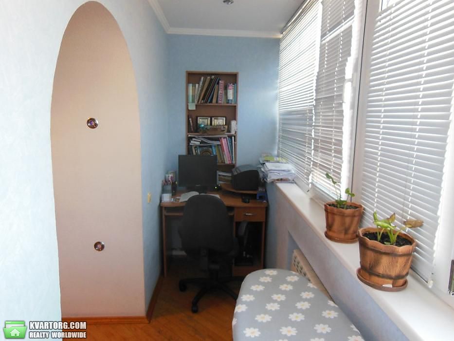 Sell 2-room apartment. Киев,  Богатырская — photo 4