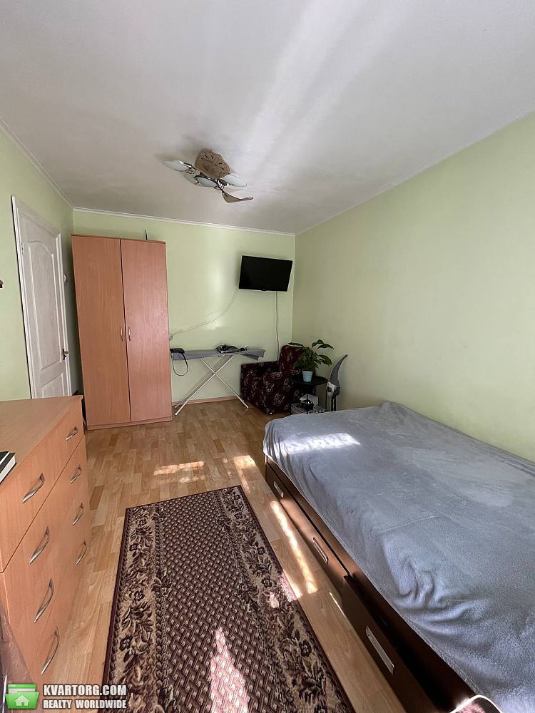 Rent out 1-room apartment. Киев, Демеевская — photo 3