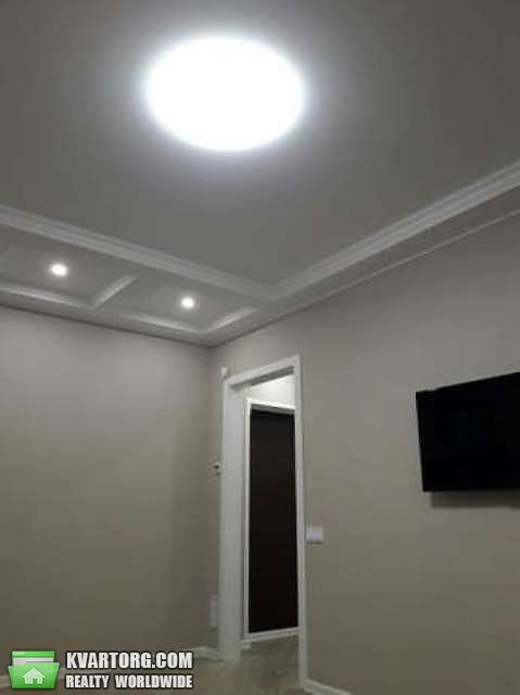 Rent out 1-room apartment. Киев,  Мартиросяна — photo 3