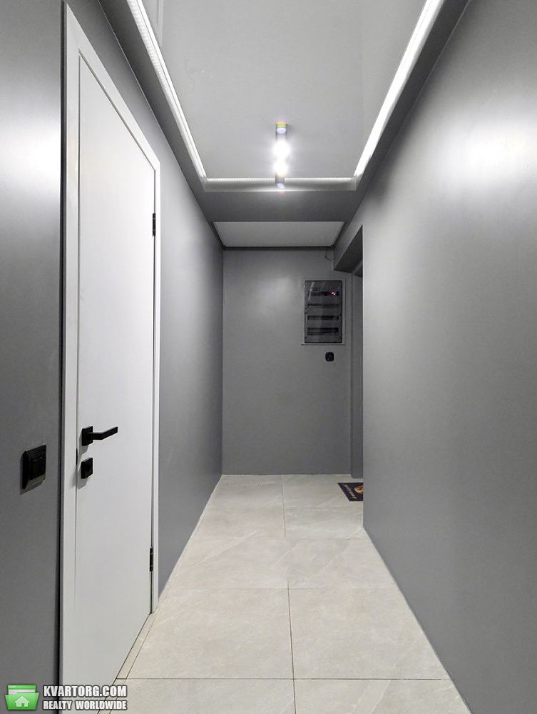 Sell 2-room apartment. Киев,  Барбюса — photo 5