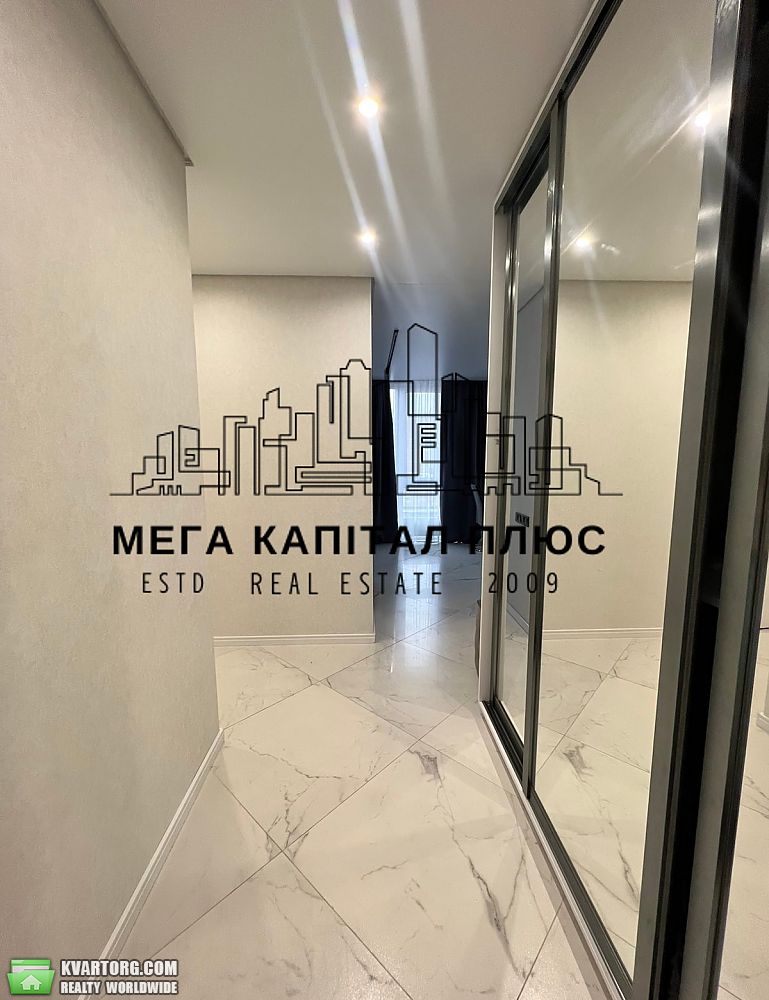 Rent out 2-room apartment. Киев, Зарічна — photo 4