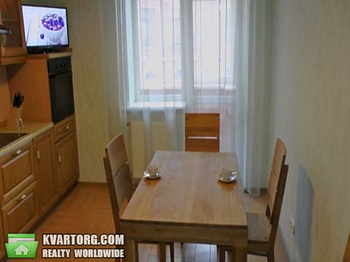 Rent out 2-room apartment. Киев, Леси Украинки бул — photo 4