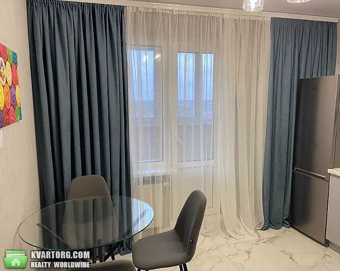 Rent out 1-room apartment. Киев, Ревуцького — photo 1