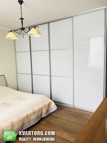 Rent out 3-room apartment. Киев,  Чавдар — photo 3
