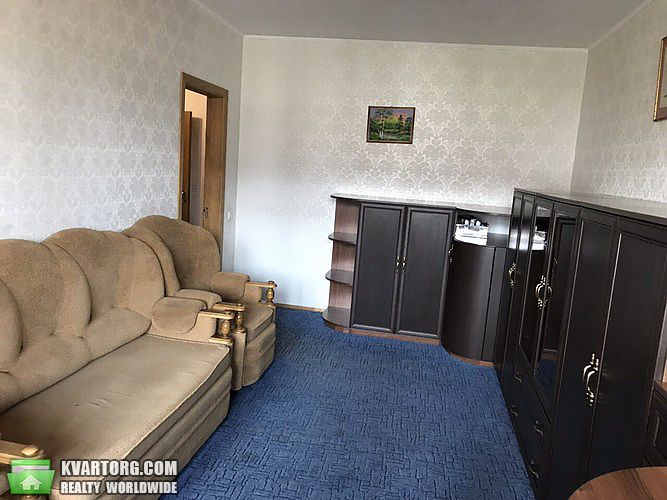 Rent out 3-room apartment. Киев,  Лисковская — photo 9