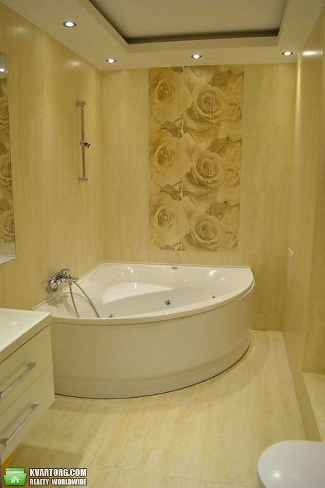 Rent out 3-room apartment. Киев, Полтавская — photo 8