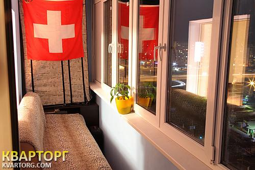 Rent out 2-room apartment. Киев, Декабристов — photo 7