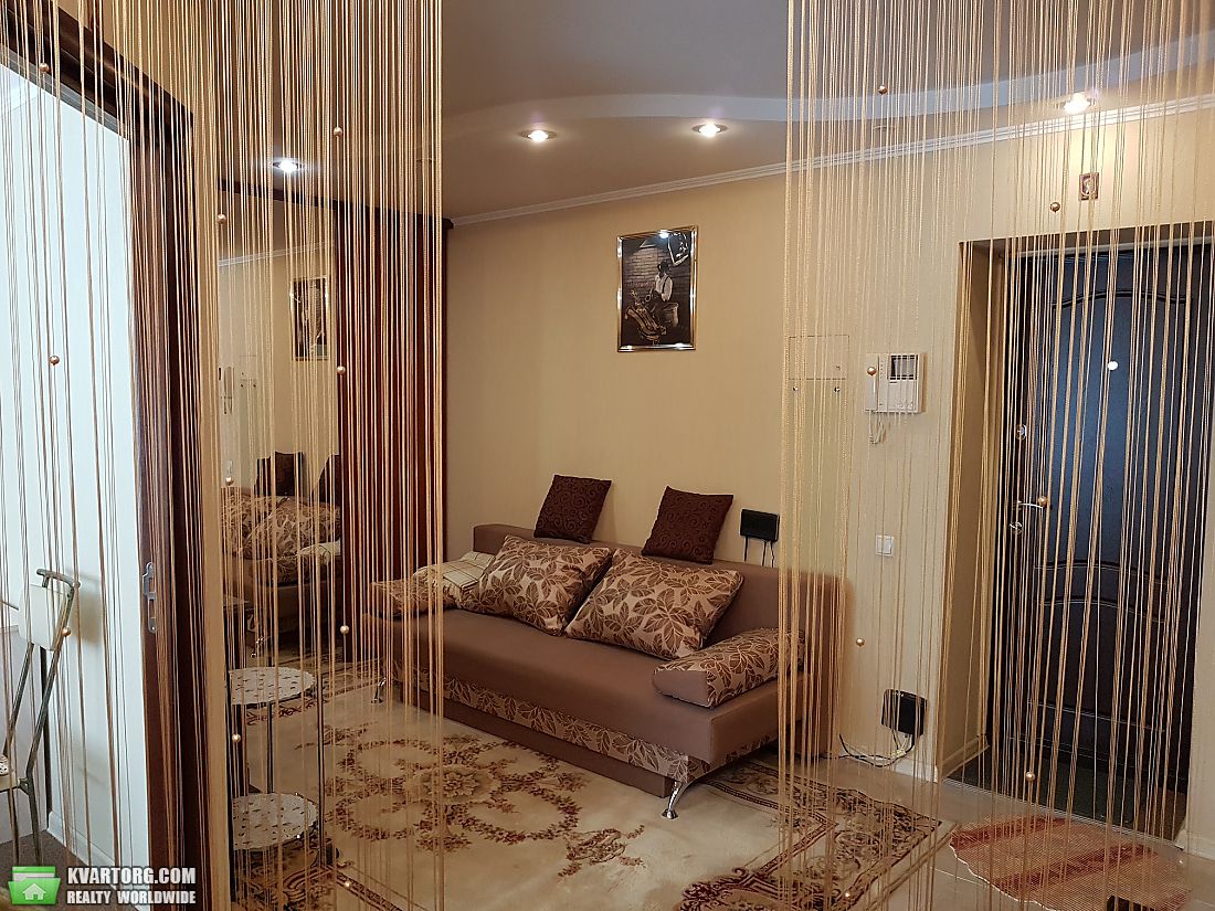 Rent out 1-room apartment. Киев, РЫБАЛЬСКАЯ — photo 4