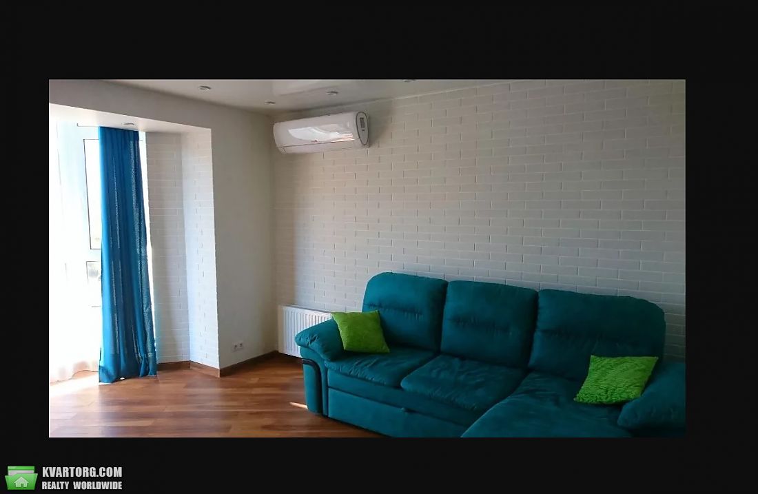 Rent out 2-room apartment. Киев,  Герцена — photo 3