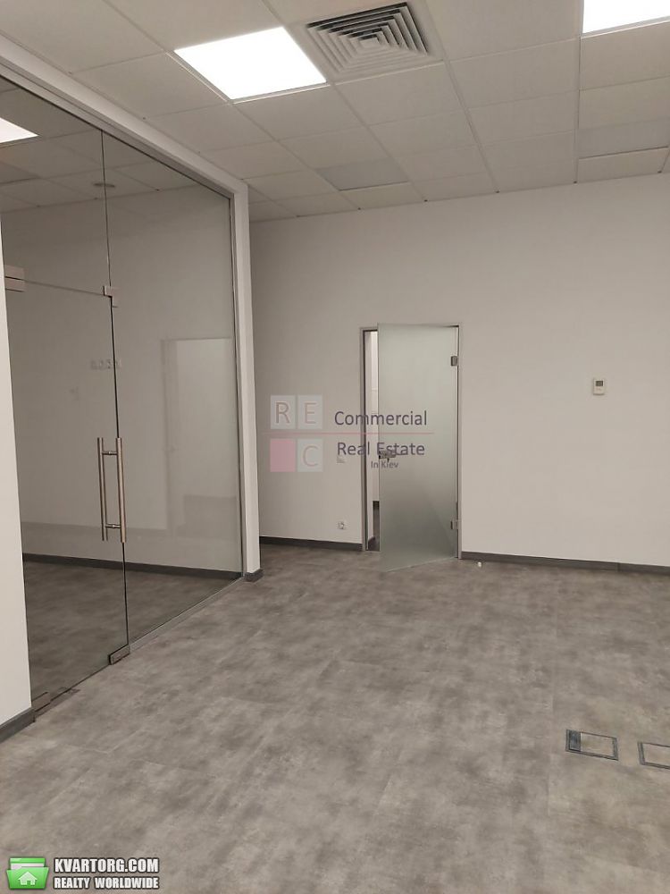 Rent out office. Киев,  ул.Жилянская — photo 4