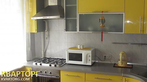 Rent out 2-room apartment. Киев,  Барбюса — photo 9