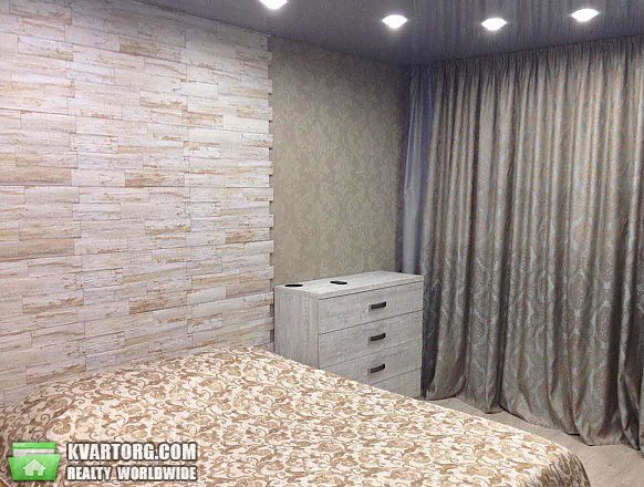 Sell 2-room apartment. Киев, Салютная — photo 1