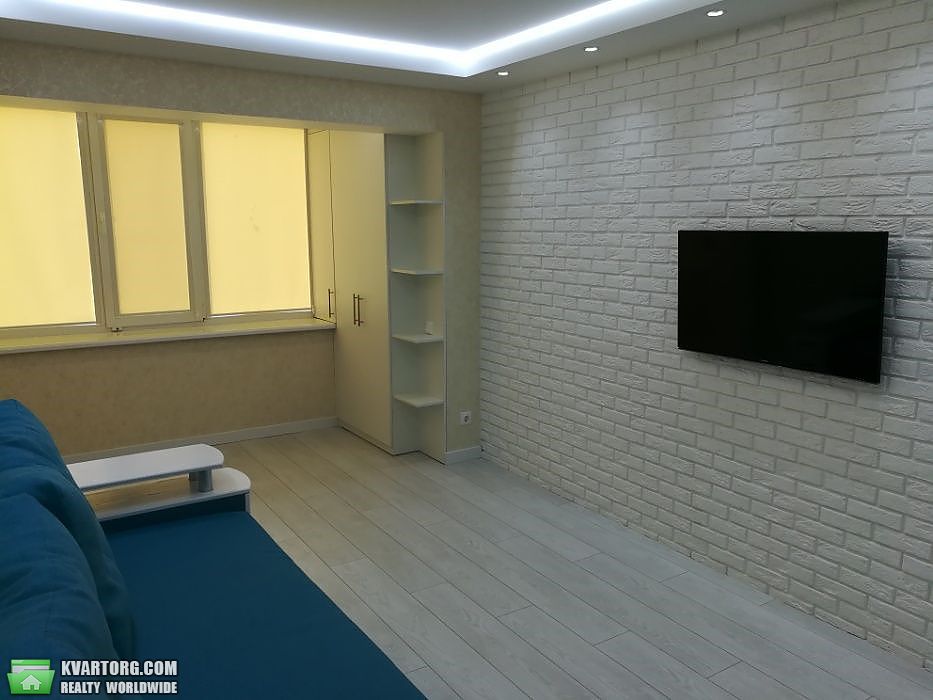 Sell 2-room apartment. Киев,  Минский пр — photo 2