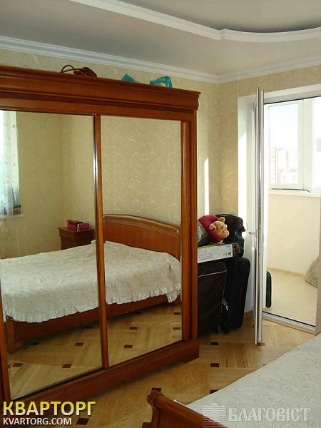 Sell 2-room apartment. Киев,  40-летия Октября просп — photo 4