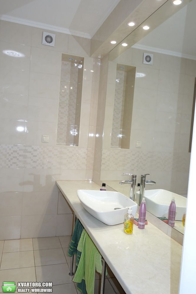 Rent out office. Киев, Днепровская наб — photo 6