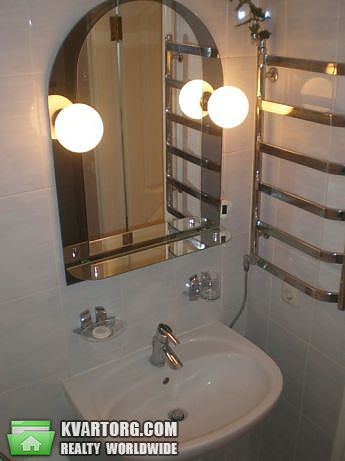 Rent out 3-room apartment. Киев,  Зверинецкая — photo 8