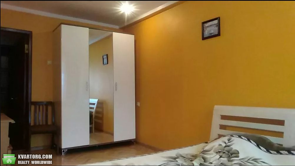 Rent out 3-room apartment. Киев,  Шолом-Алейхема — photo 9