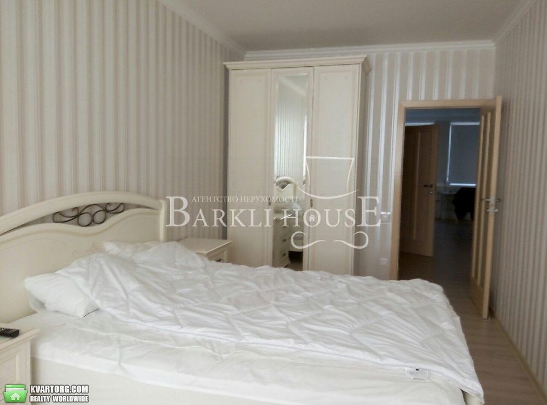 Rent out 3-room apartment. Киев,  Ирининская — photo 5