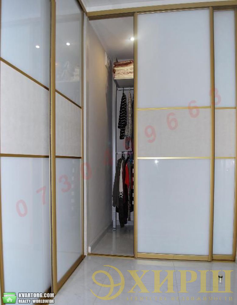 Sell 3-room apartment. Киев,  Ломоносова — photo 2